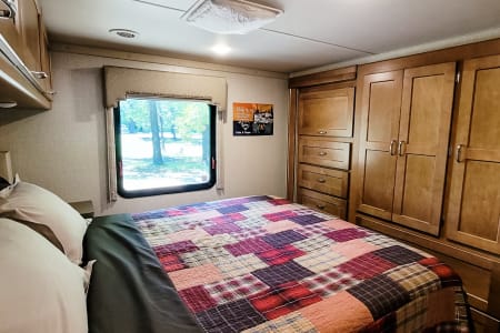 HaHaTonkaStatePark Rv Rentals