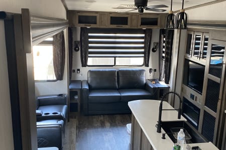 Quartz HillRV rentals