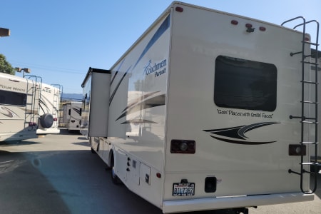 RV Rental santa-rosa,California-(CA)