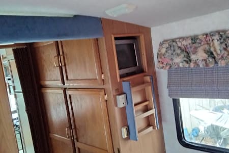 1997 Fleetwood Bounder