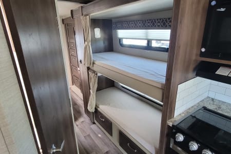 RV Rental chicago,Illinois-(IL)