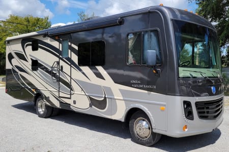 Jacksonville FL Holiday Rambler Admiral 32H