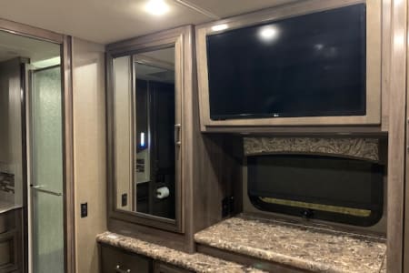 RV Rental chicago,Illinois-(IL)