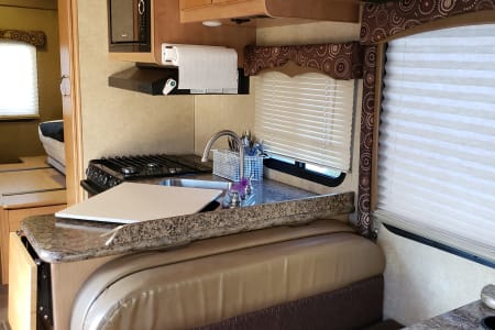 RV Rental bakersfield,California-(CA)