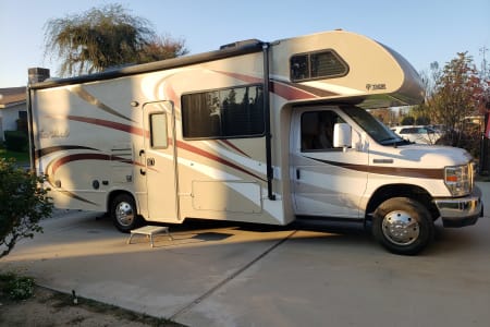 RV Rental bakersfield,California-(CA)