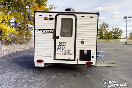 LorainRV rentals