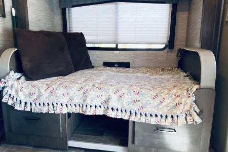 Apache JunctionRV rentals