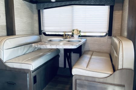 Apache JunctionRV rentals