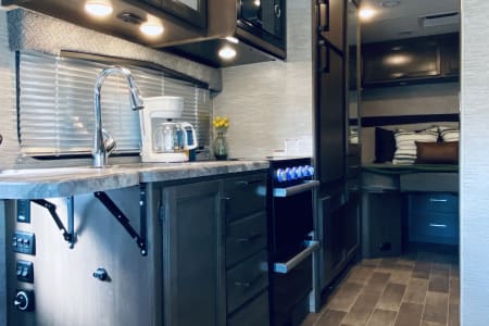 Apache JunctionRV rentals