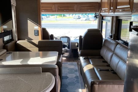 HOLLADAYRV rentals