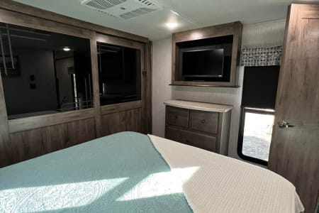 RED OAKRV rentals