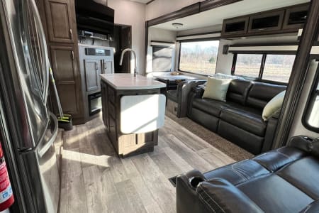 RED OAKRV rentals