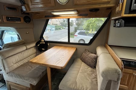 RV Rental urban-honolulu,Hawaii-(HI)