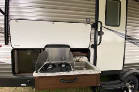 CoteauDesPrairiesLodgeAndCampground Rv Rentals