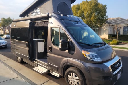 RV Rental fresno,California-(CA)