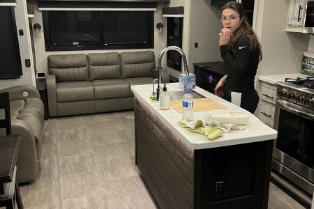 LazyLRVPark Rv Rentals