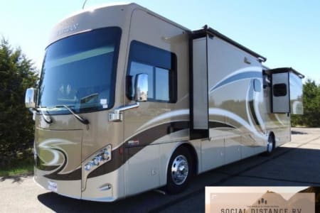 Rosemount MN 2017 Thor Motor Coach Venetian G36