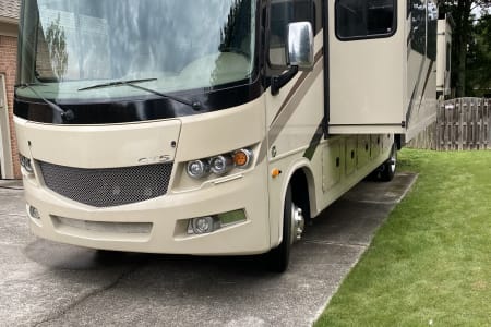 ROYAL PLM BCHRV rentals