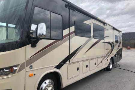 ROYAL PLM BCHRV rentals