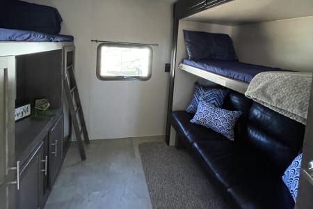 Apache JunctionRV rentals