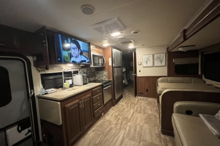 ROYAL PLM BCHRV rentals