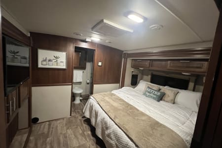 ROYAL PLM BCHRV rentals