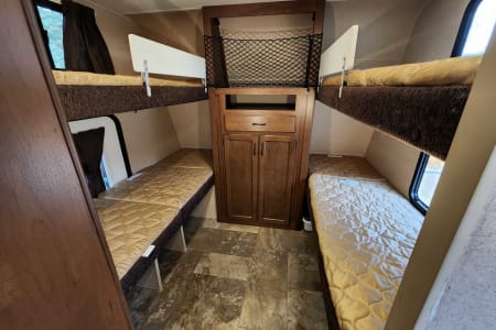 Writing-on-StoneProvincialPark Rv Rentals