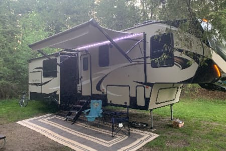 2019 Keystone RV Cougar Fifth Wheel