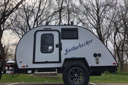 2022 Bushwhacker Teardrop camper - off grid capable and boondock ready