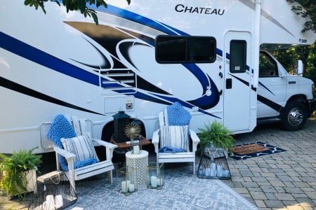 HollyRV rentals