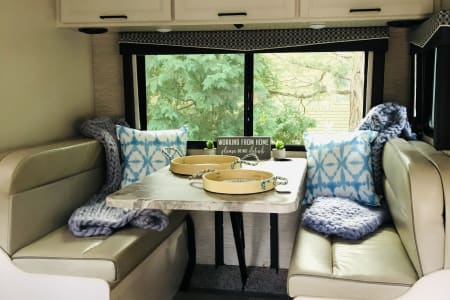 HollyRV rentals