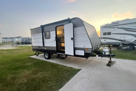 Lightweight 2022 Dutchmen Rv Aspen Trail 17BH