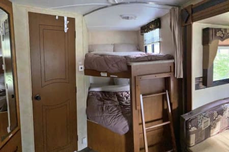 GoldenRV rentals