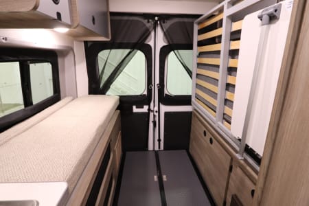 MeteorCraterRVPark Rv Rentals