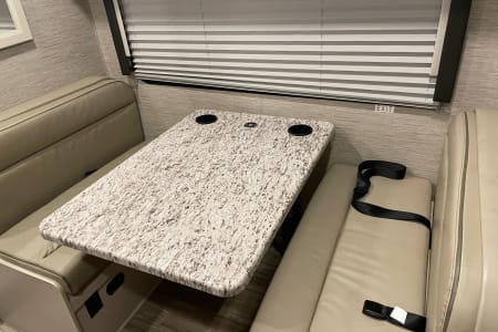 RV Rental bakersfield,California-(CA)