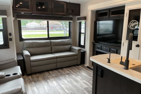 SeymourRV rentals