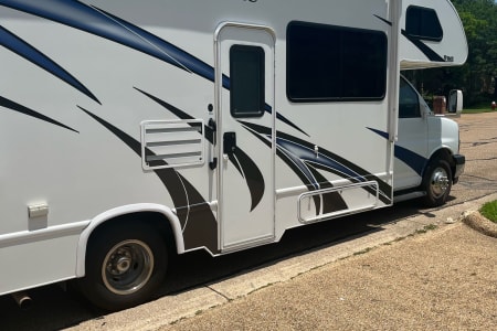 College stationRV rentals