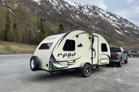 Anchorage AK Alaskan Wilderness Escape: Cozy 2015 Forest River R-Pod 178!