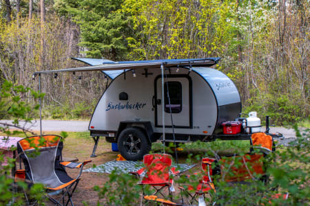 2021 Bushwhacker - Light, compact, easy to tow teardrop!