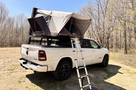 Ram Truck with Roofnest Condor Overland RTT