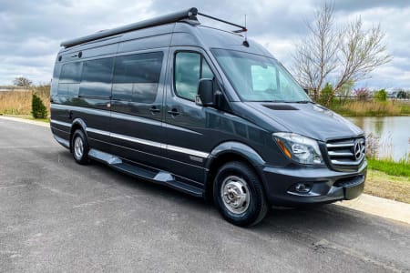 2019 Winnebago Era