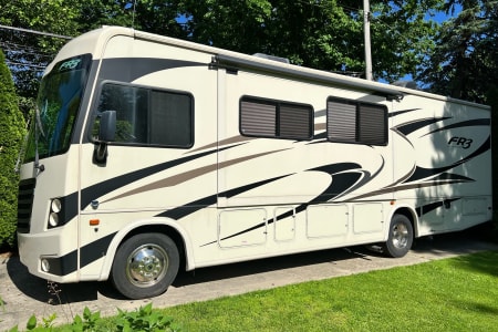 RV Rental detroit,Michigan-(MI)