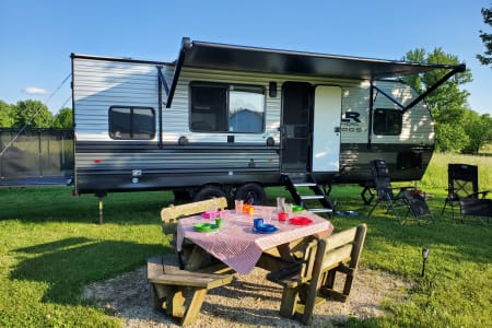 East BerlinRV rentals