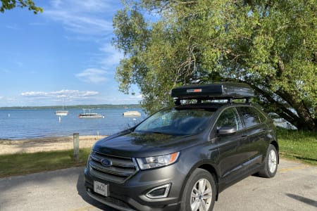 2016 Ford Edge Rooftop Tent