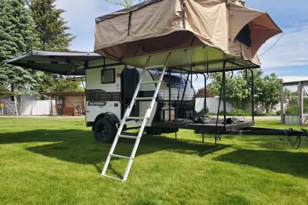 Overland Camper With Rooftop Tent