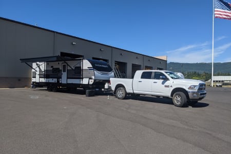 2021 Heartland RVs Pioneer