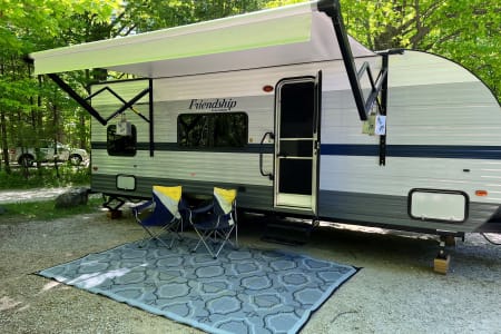 CampBullfrogLake Rv Rentals