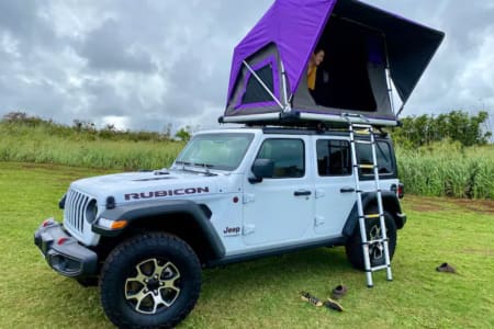 Anahola HI Sleep & Camp Around Kaua'i Island | 2021 Jeep Wrangler