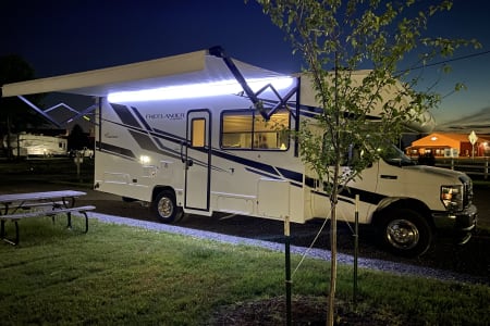 RV Rental chicago,Illinois-(IL)