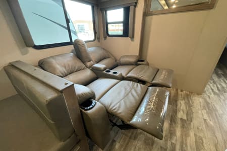 PoolerRV rentals